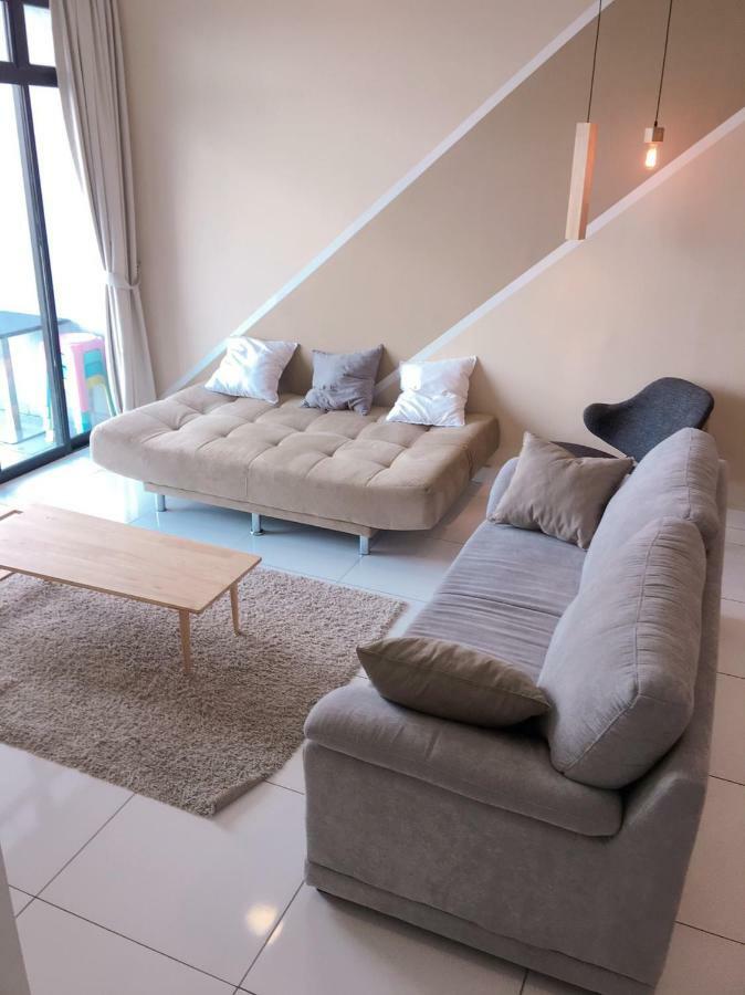 Johor Bahru Paradigm Leplatino Homestay Exterior photo